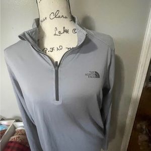 The North Face 1/4 zip size M